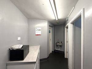 Photo 16- click for photo gallery